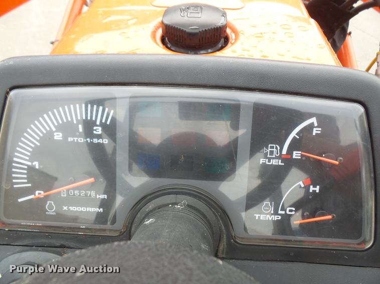 image for item DA8046 2003 Kubota B7800 MFWD tractor