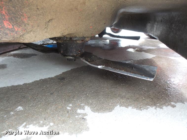 image for item DA8046 2003 Kubota B7800 MFWD tractor