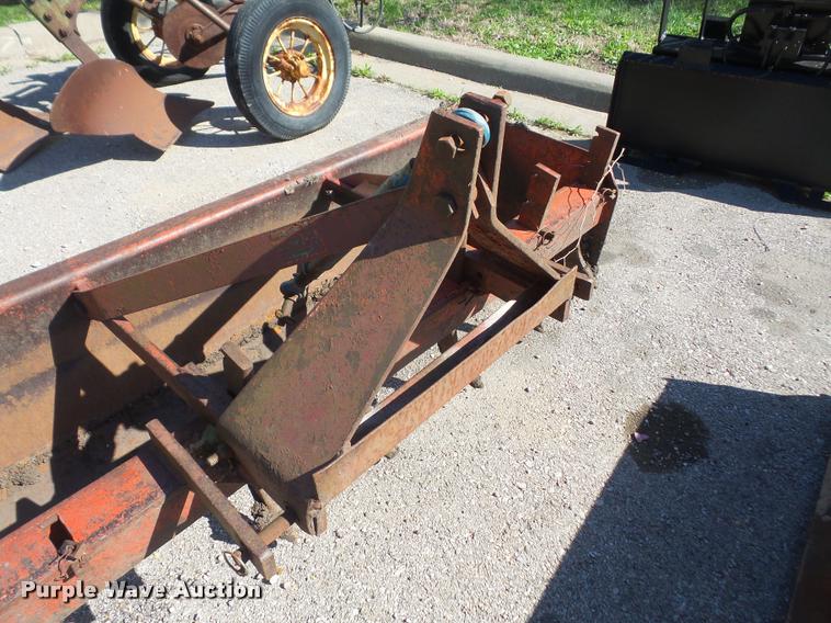 image for item DA8061 Box blade