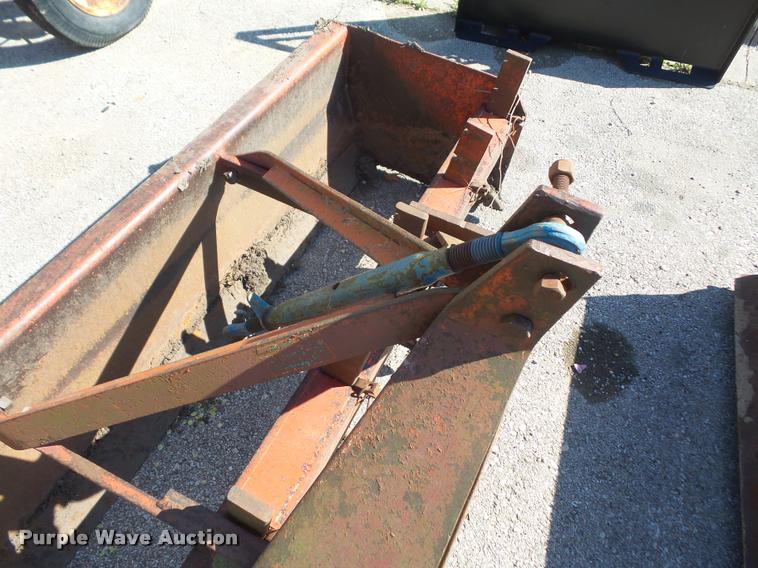 image for item DA8061 Box blade