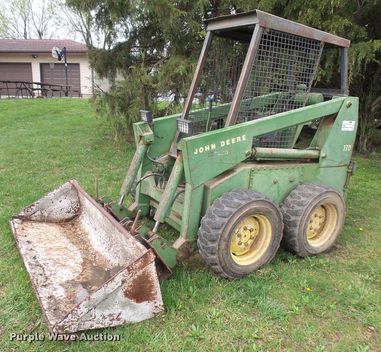image for item DA8077 John Deere 170 skid steer