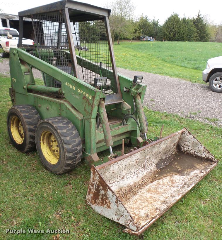image for item DA8077 John Deere 170 skid steer
