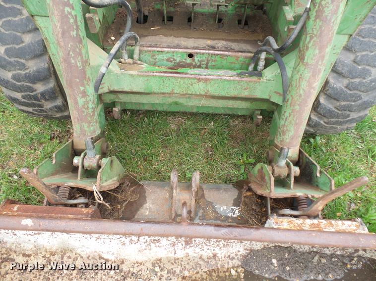 image for item DA8077 John Deere 170 skid steer