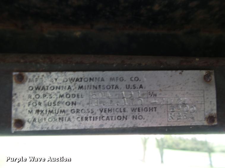 image for item DA8077 John Deere 170 skid steer