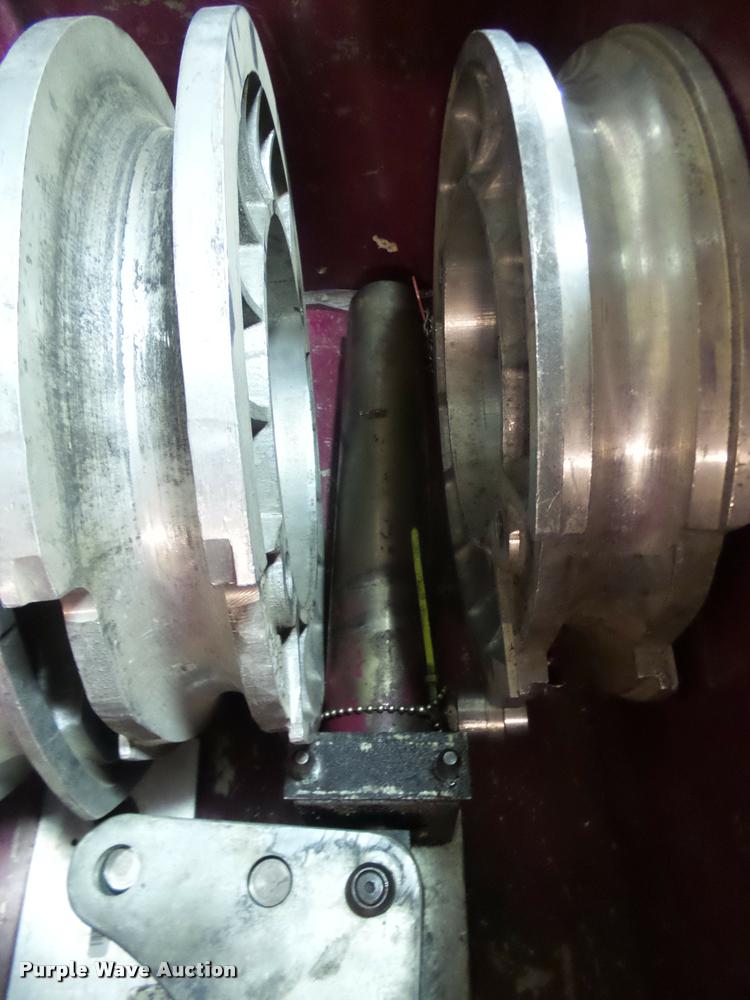 image for item DA8078 Hydraulic pipe bender