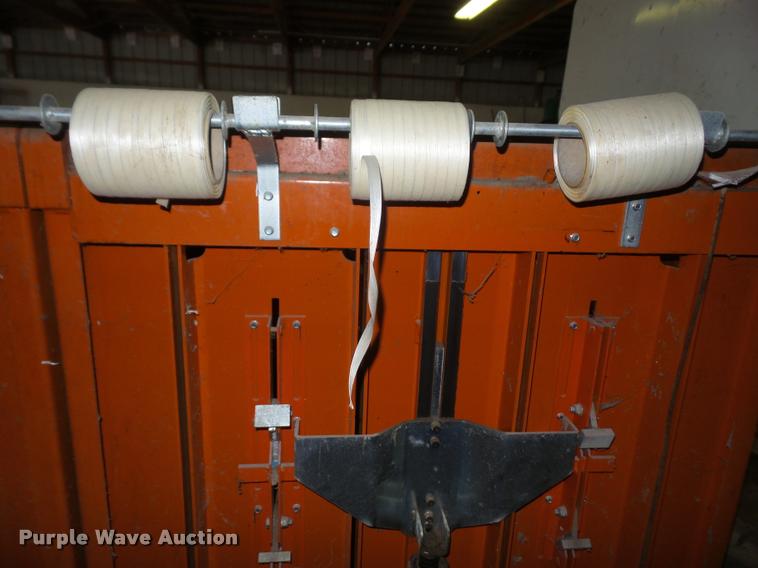 image for item DA8082 2003 Orwak 9020 recycle baler