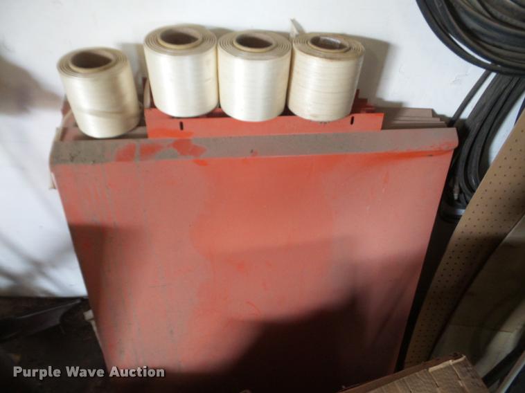 image for item DA8082 2003 Orwak 9020 recycle baler