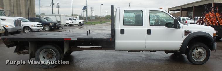 image for item DA8095 2008 Ford F550 Crew Cab flatbed truck