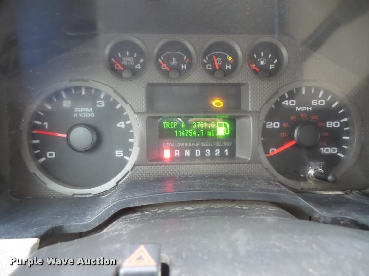 image for item DA8095 2008 Ford F550 Crew Cab flatbed truck