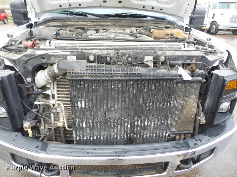 image for item DA8095 2008 Ford F550 Crew Cab flatbed truck