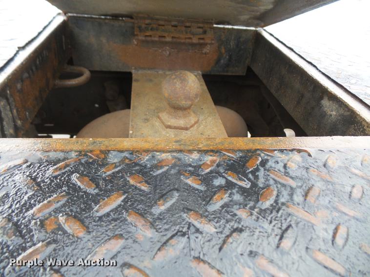 image for item DA8095 2008 Ford F550 Crew Cab flatbed truck