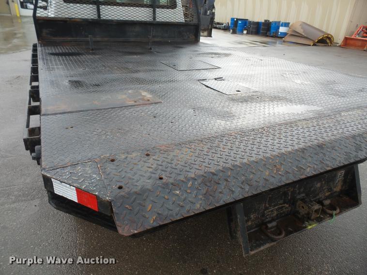image for item DA8095 2008 Ford F550 Crew Cab flatbed truck