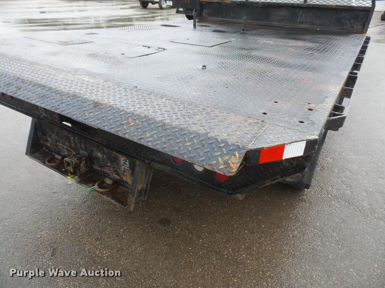 image for item DA8095 2008 Ford F550 Crew Cab flatbed truck