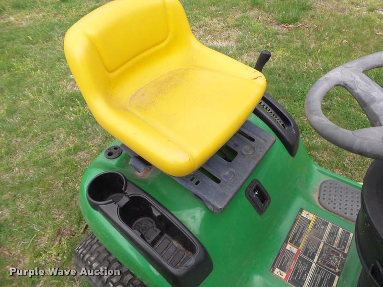 image for item DA9090 John Deere D110 lawn mower
