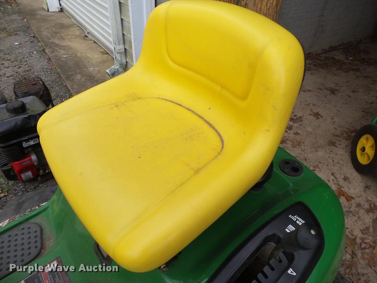 image for item DA9103 John Deere LA115 lawn mower