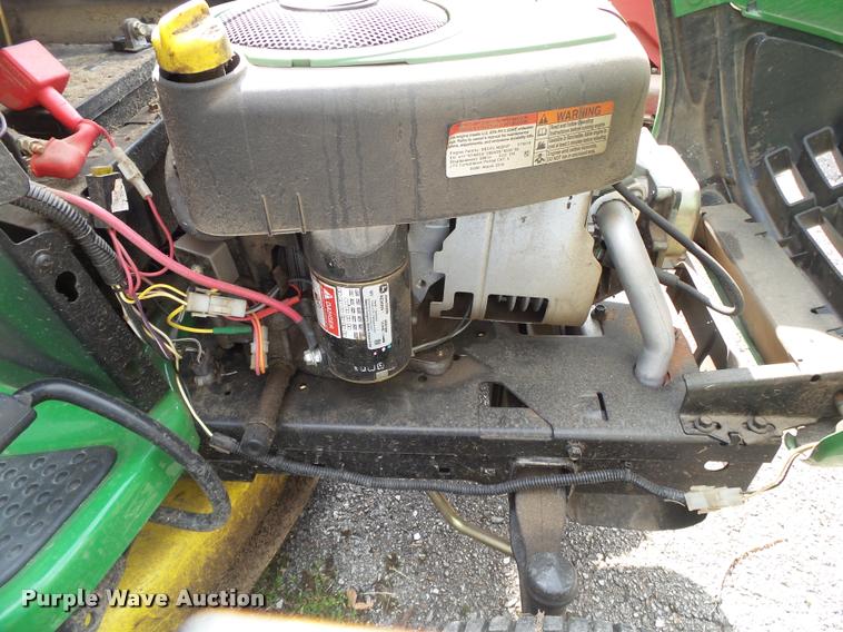 image for item DA9103 John Deere LA115 lawn mower
