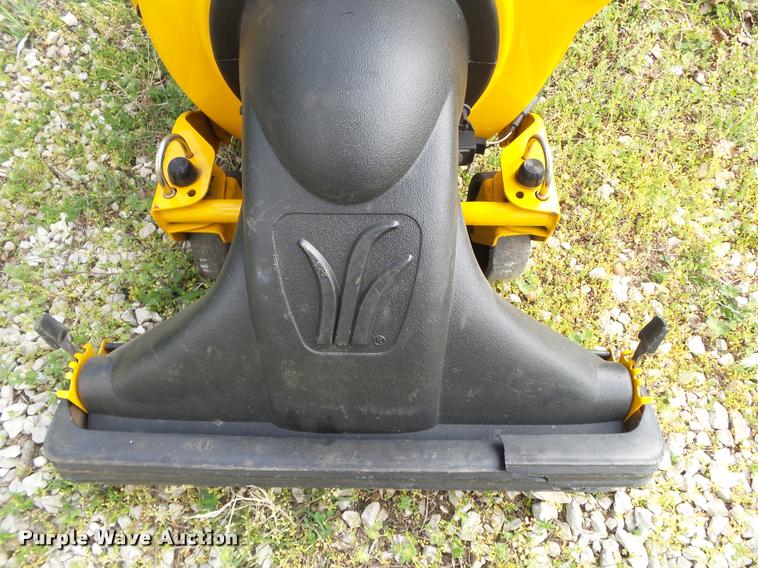 image for item DA9105 Cub Cadet CSV240 leaf vacuum