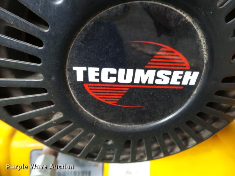 image for item DA9105 Cub Cadet CSV240 leaf vacuum