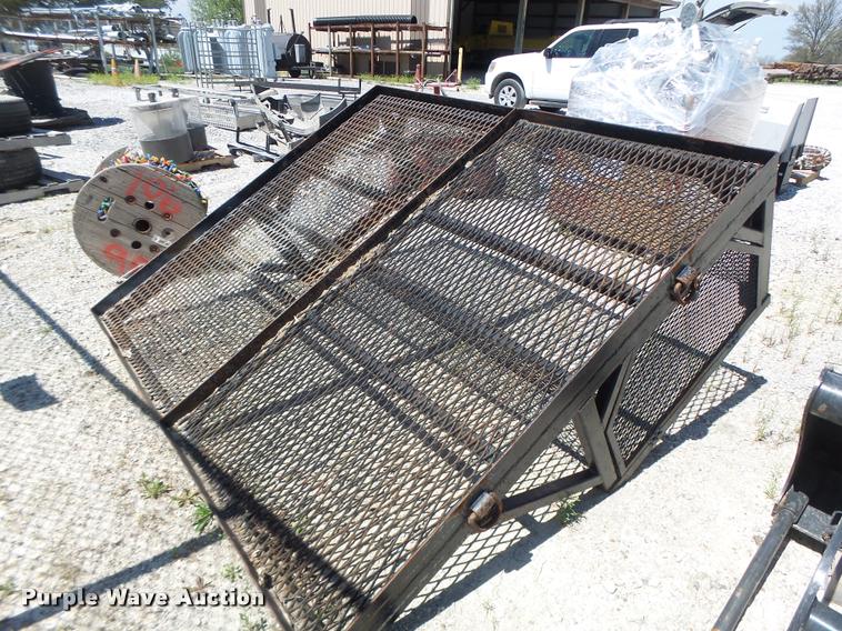 image for item DA9449 Utility rack