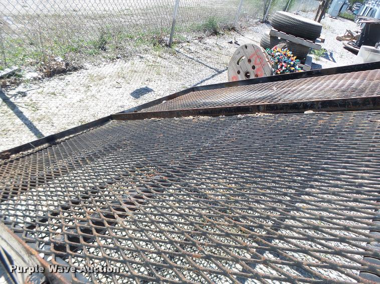 image for item DA9449 Utility rack