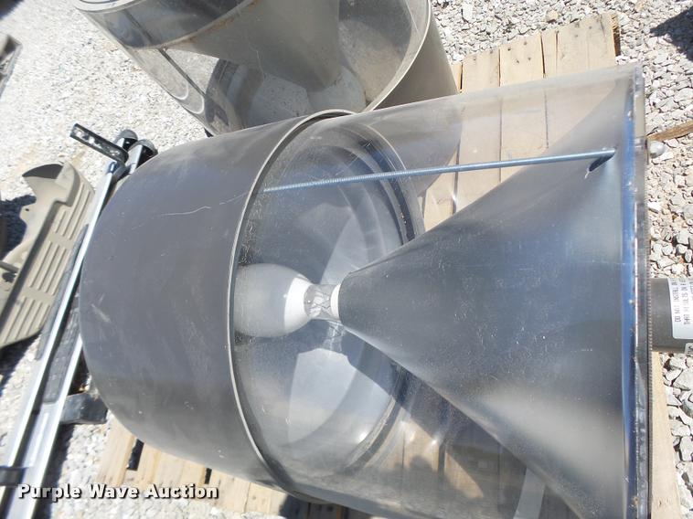 image for item DA9451 (2) lights