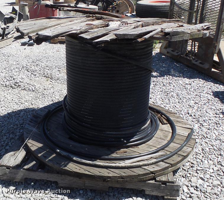 image for item DA9452 Fuiikura LTD ADSS fiber optic cable