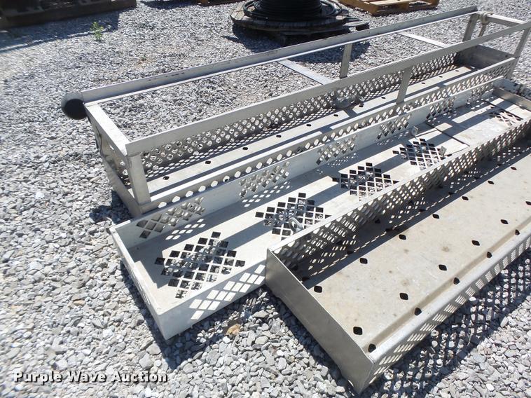 image for item DA9453 Utility racks