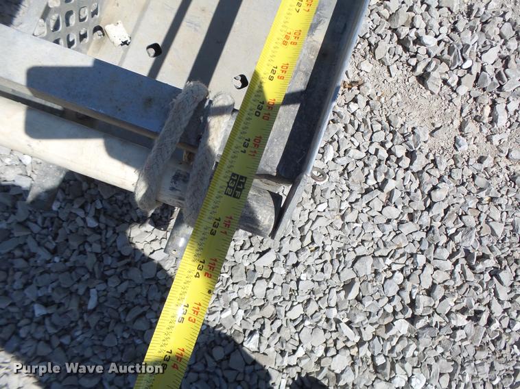 image for item DA9453 Utility racks