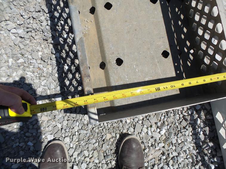 image for item DA9453 Utility racks