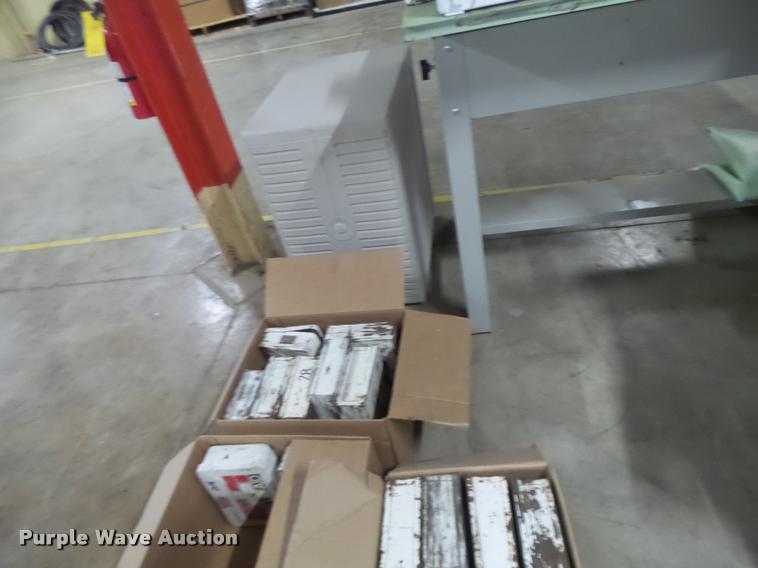 image for item DA9458 Office furniture