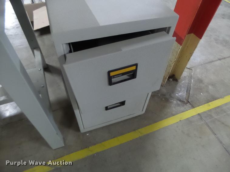 image for item DA9458 Office furniture