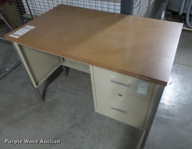 image for item DA9458 Office furniture