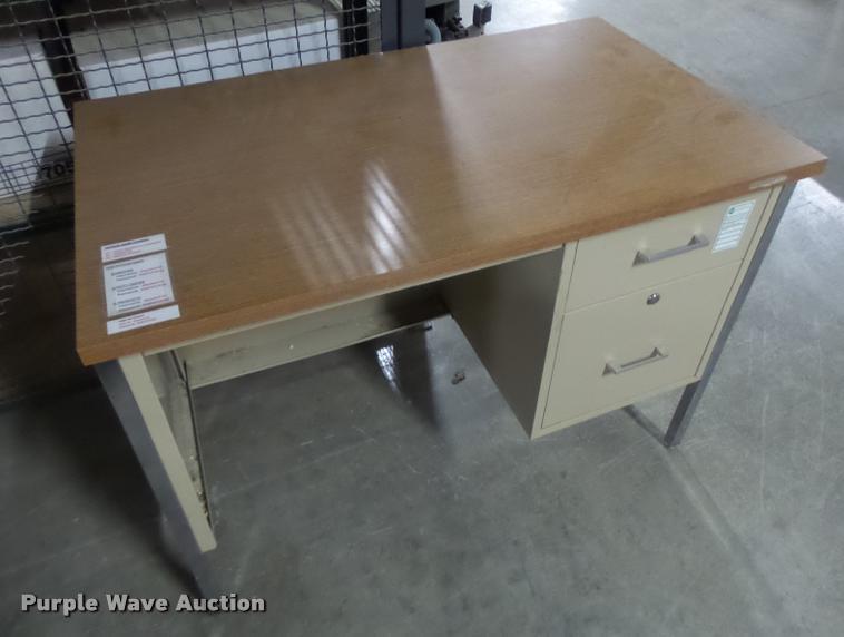 image for item DA9458 Office furniture