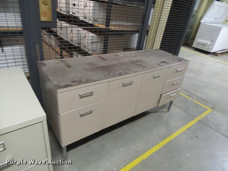image for item DA9458 Office furniture