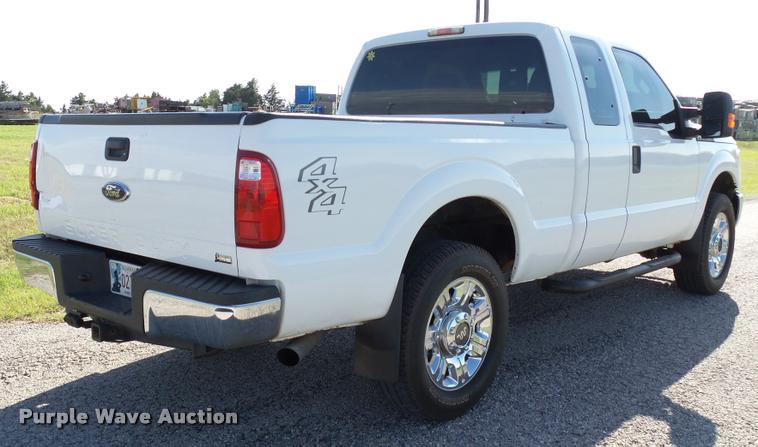 image for item DB0159 2011 Ford F250 Super Duty SuperCab pickup truck