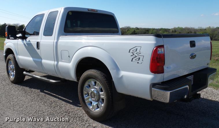 image for item DB0159 2011 Ford F250 Super Duty SuperCab pickup truck