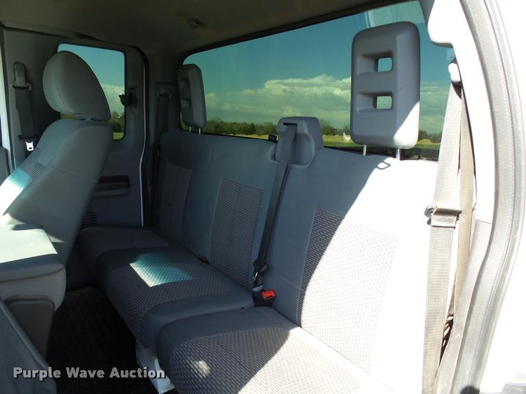 image for item DB0159 2011 Ford F250 Super Duty SuperCab pickup truck