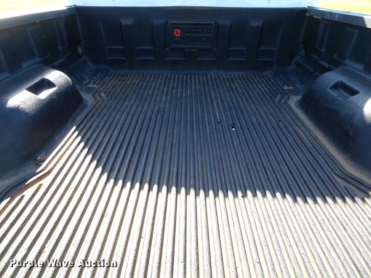 image for item DB0159 2011 Ford F250 Super Duty SuperCab pickup truck