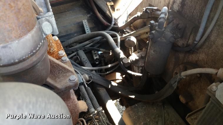 image for item DB0915 2003 Johnston 3000 street sweeper