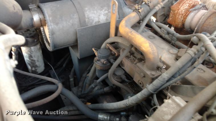 image for item DB0915 2003 Johnston 3000 street sweeper