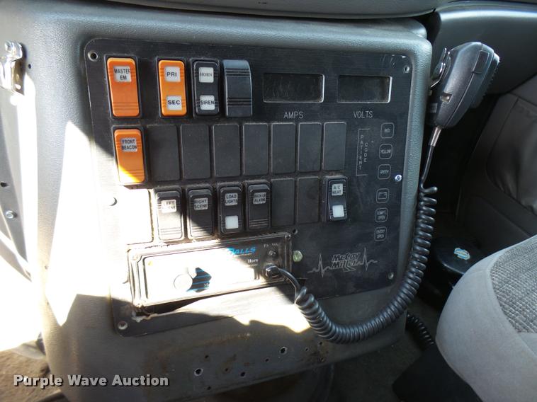 image for item DB2464 2000 Ford Econoline E450 ambulance