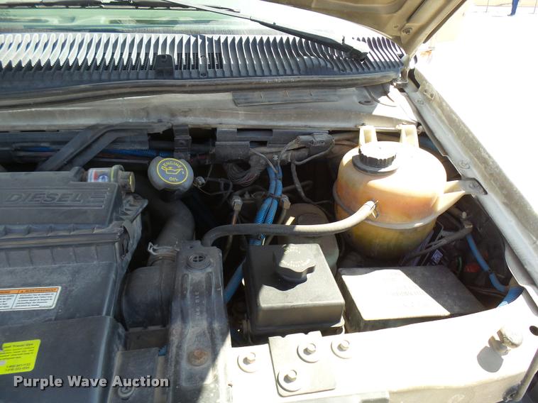 image for item DB2464 2000 Ford Econoline E450 ambulance