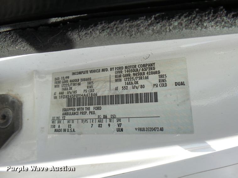 image for item DB2464 2000 Ford Econoline E450 ambulance