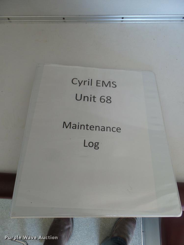 image for item DB2464 2000 Ford Econoline E450 ambulance