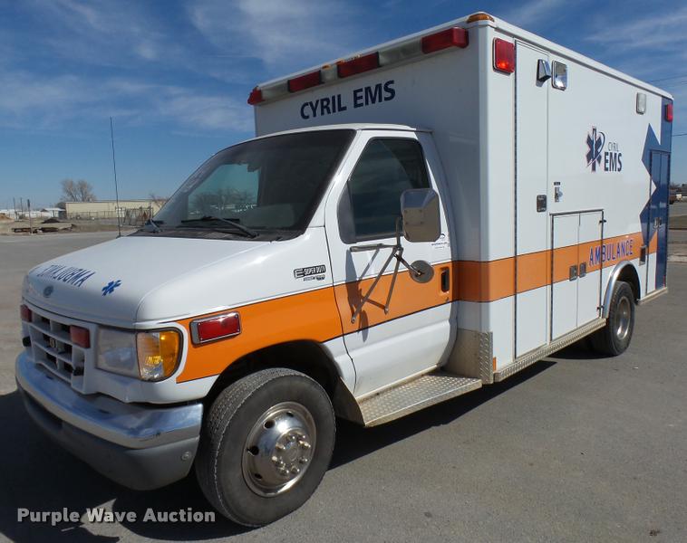 image for item DB2465 1998 Ford Econoline E450 ambulance