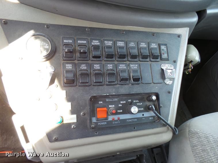 image for item DB2465 1998 Ford Econoline E450 ambulance