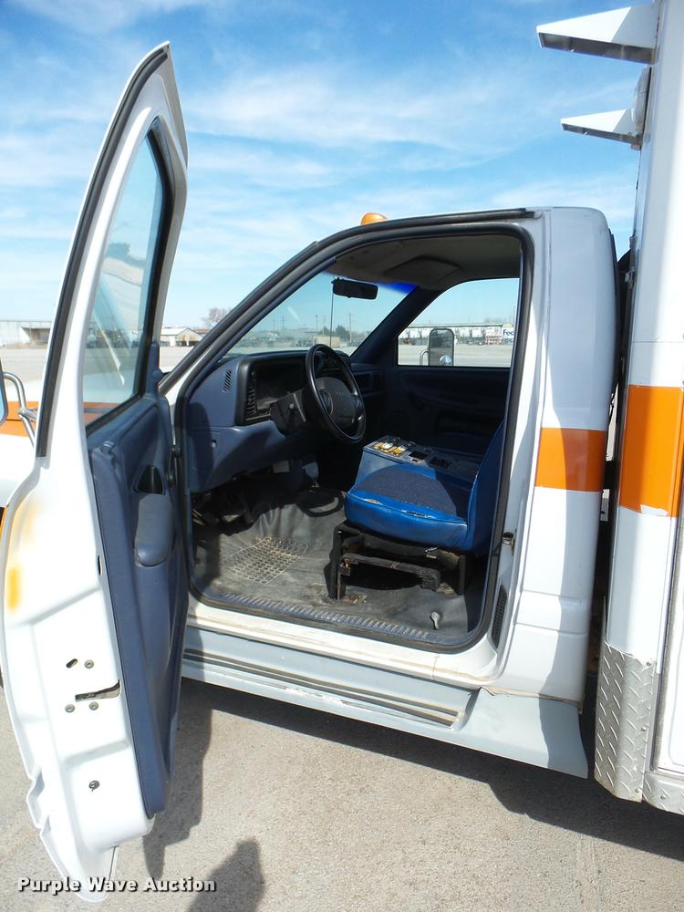 image for item DB2466 1994 Dodge Ram 3500 ambulance