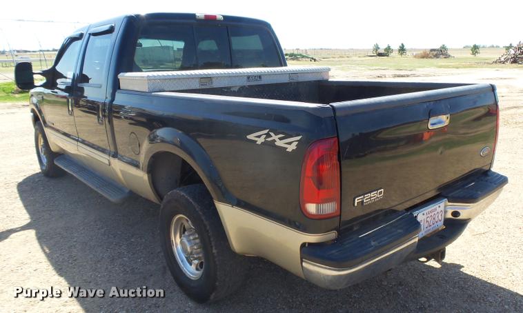 image for item DB2517 2001 Ford F250 Super Duty Crew Cab pickup truck