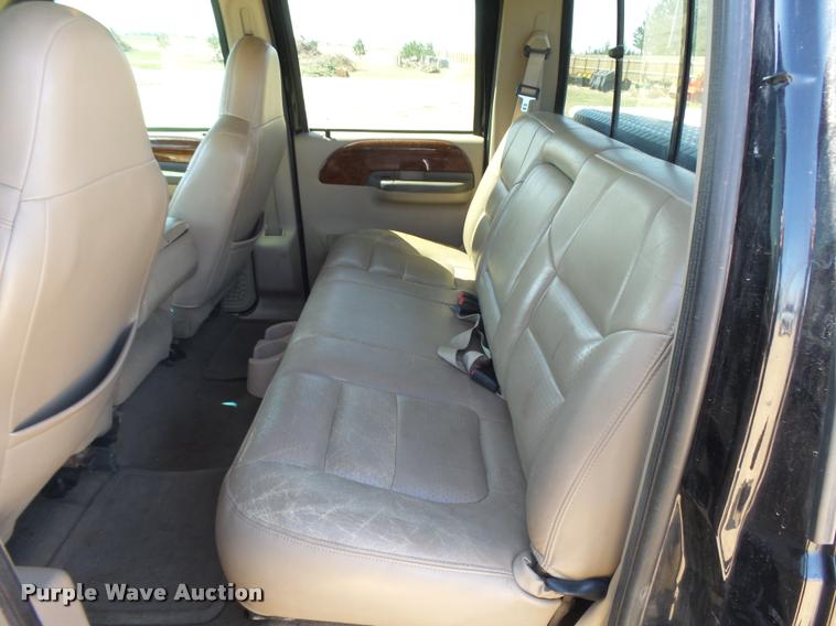 image for item DB2517 2001 Ford F250 Super Duty Crew Cab pickup truck