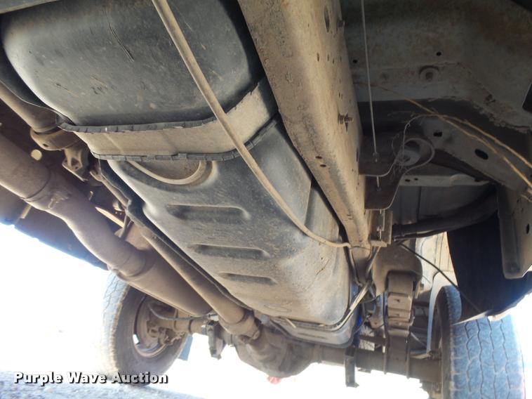 image for item DB2517 2001 Ford F250 Super Duty Crew Cab pickup truck